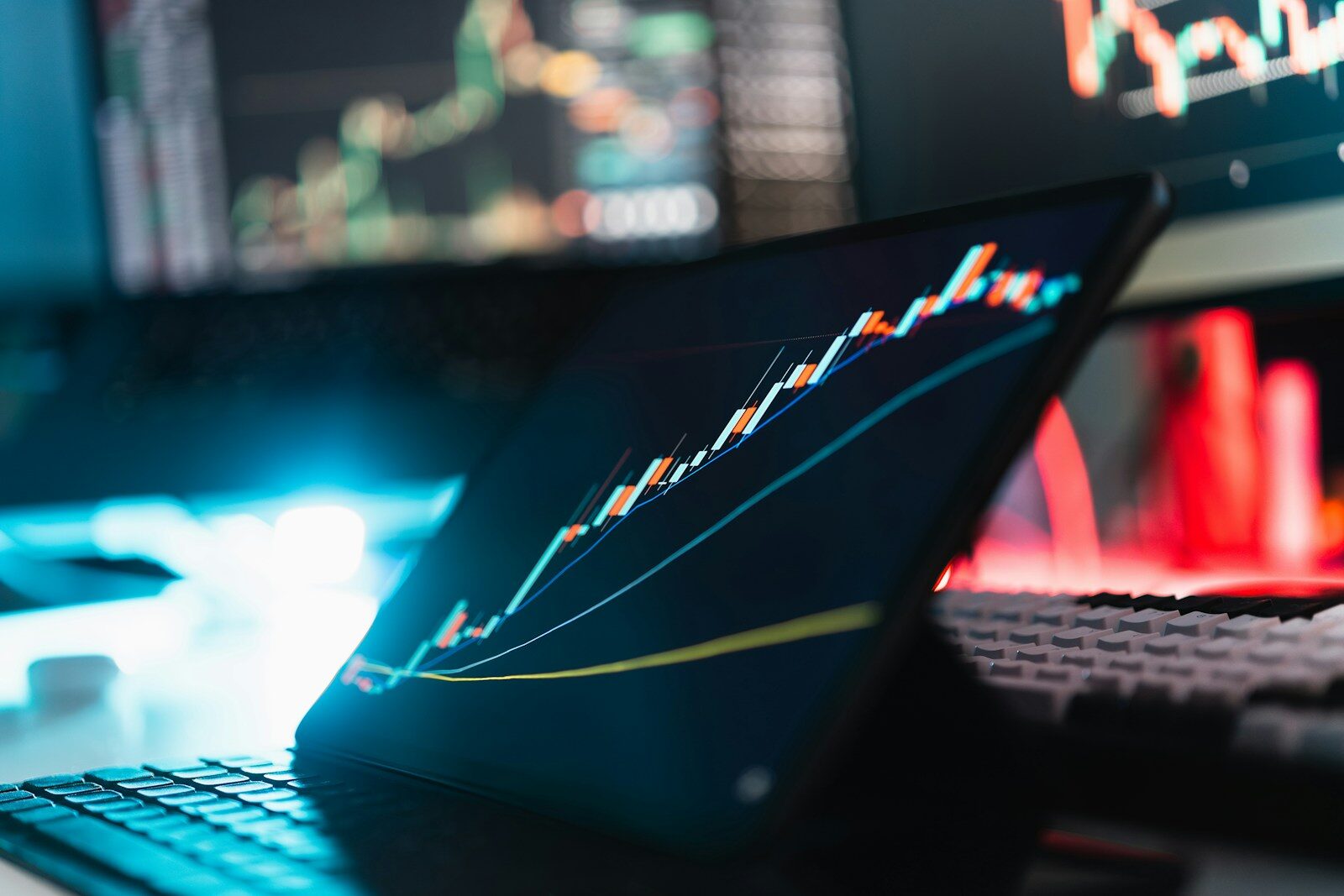 E&O vs. General Liability: What Every Consultant, Attorney, and Accountant Needs to Know
